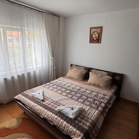Apartament 3 Camere Otopeni Extérieur photo