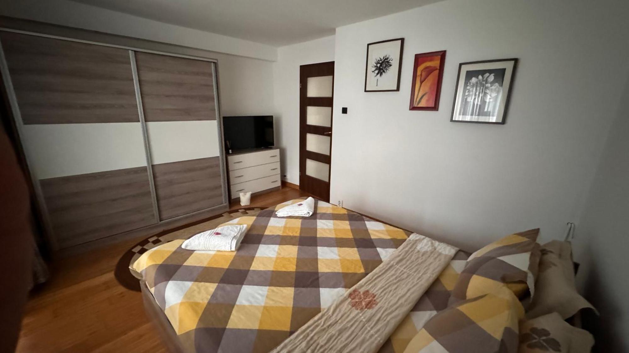Apartament 3 Camere Otopeni Extérieur photo